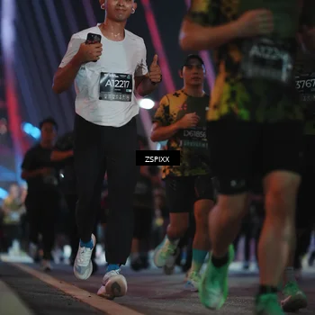 Runner Photo 6272547