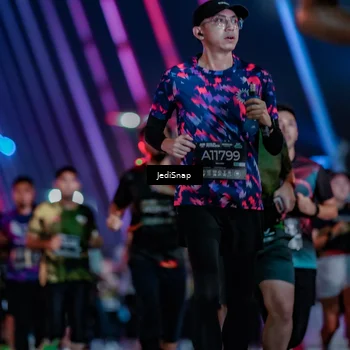 Runner Photo 6272599