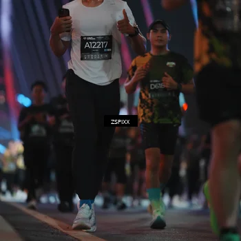 Runner Photo 6272643