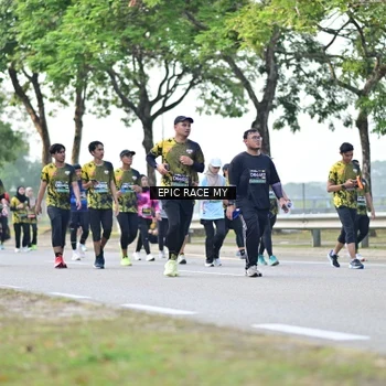 Runner Photo 6272734