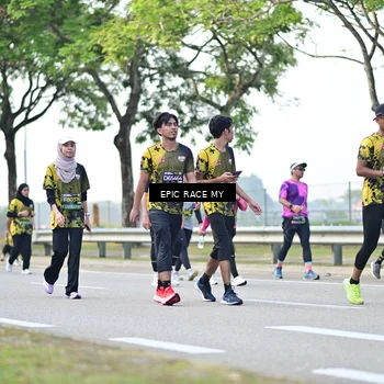 Runner Photo 6272757