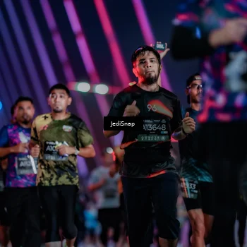Runner Photo 6272835