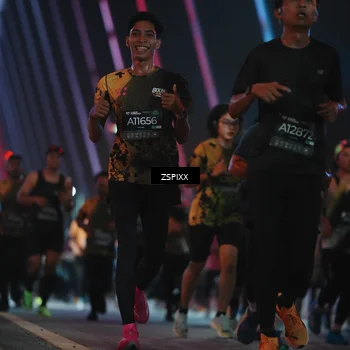 Runner Photo 6272878