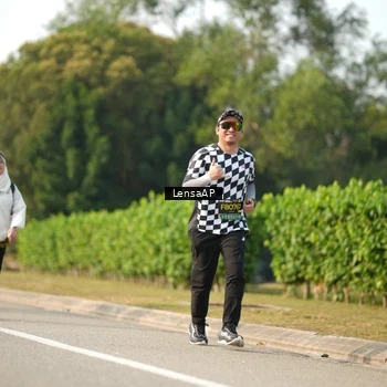 Runner Photo 6272951