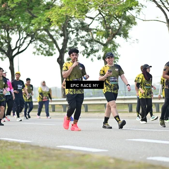 Runner Photo 6272994