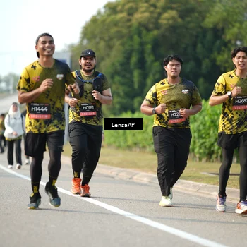 Runner Photo 6273005
