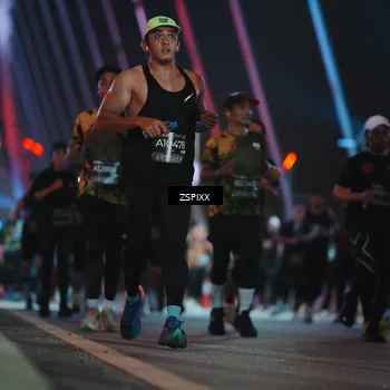 Runner Photo 6273008