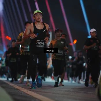 Runner Photo 6273024