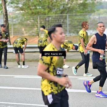 Runner Photo 6273027