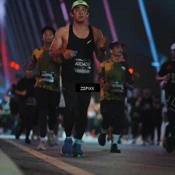 Runner Photo 6273039