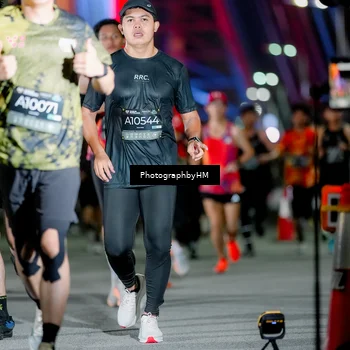 Runner Photo 6273078