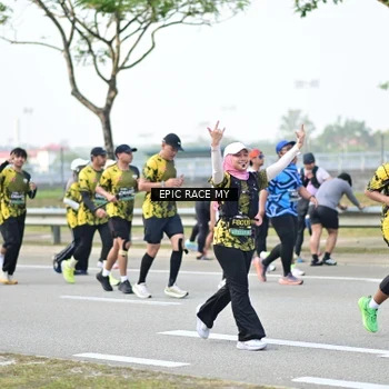 Runner Photo 6273219