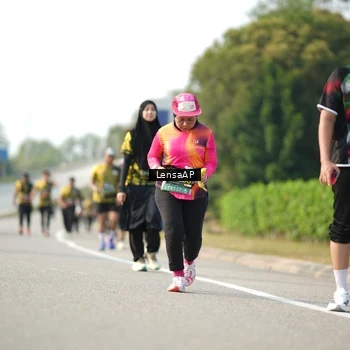 Runner Photo 6273243