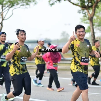 Runner Photo 6273263
