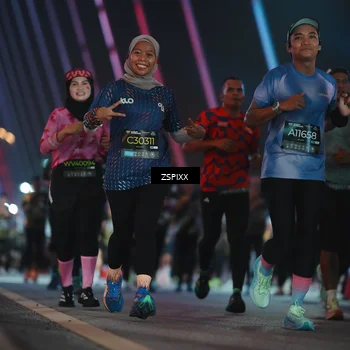 Runner Photo 6273300