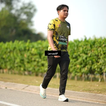 Runner Photo 6273350