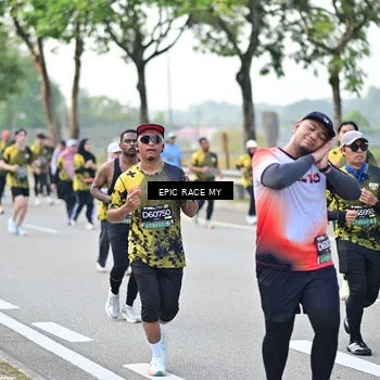 Runner Photo 6273358