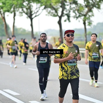 Runner Photo 6273359