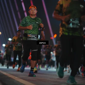 Runner Photo 6273362