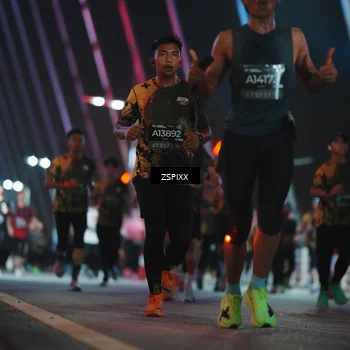 Runner Photo 6273441