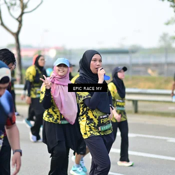 Runner Photo 6273442