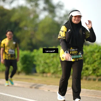 Runner Photo 6273444