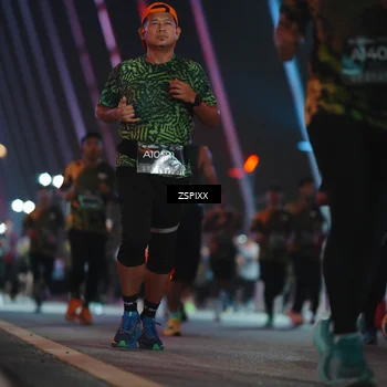 Runner Photo 6273572