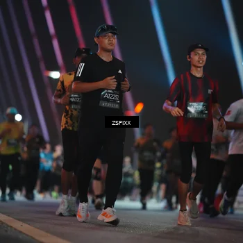 Runner Photo 6273587