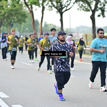Runner Photo 6273625