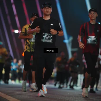 Runner Photo 6273647