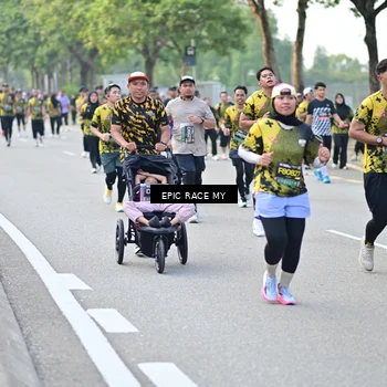 Runner Photo 6273677