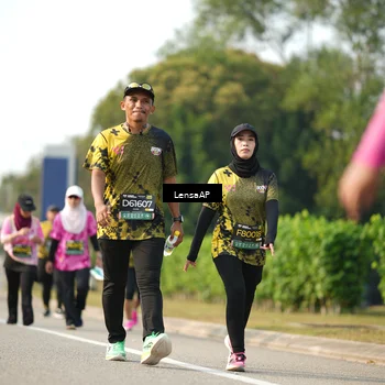 Runner Photo 6273690