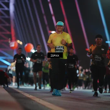 Runner Photo 6273709
