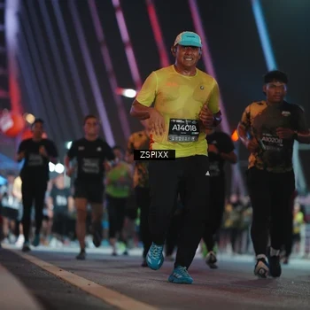Runner Photo 6273787