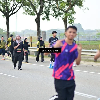 Runner Photo 6273793