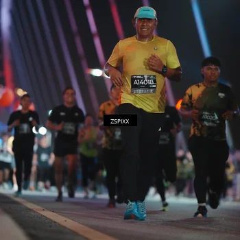 Runner Photo 6273797
