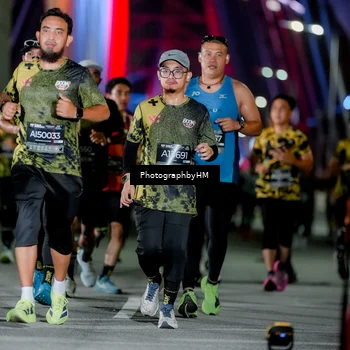 Runner Photo 6273846