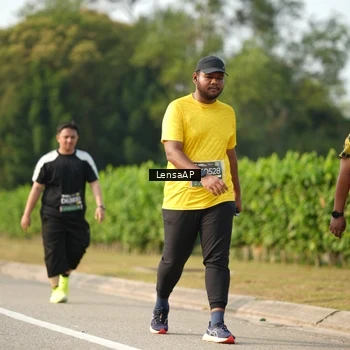 Runner Photo 6273863