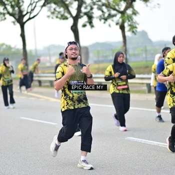 Runner Photo 6273870