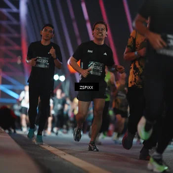 Runner Photo 6273888