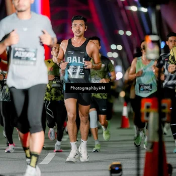 Runner Photo 6273899