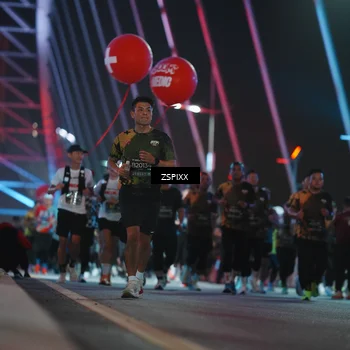 Runner Photo 6273977