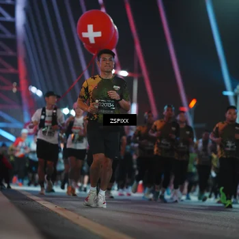Runner Photo 6274036