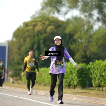 Runner Photo 6274041