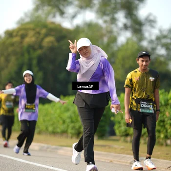 Runner Photo 6274066