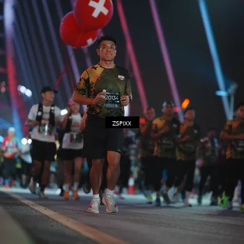 Runner Photo 6274072
