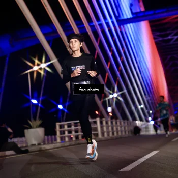 Runner Photo 6274075