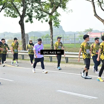 Runner Photo 6274095