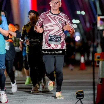 Runner Photo 6274104