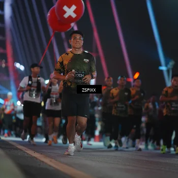 Runner Photo 6274159